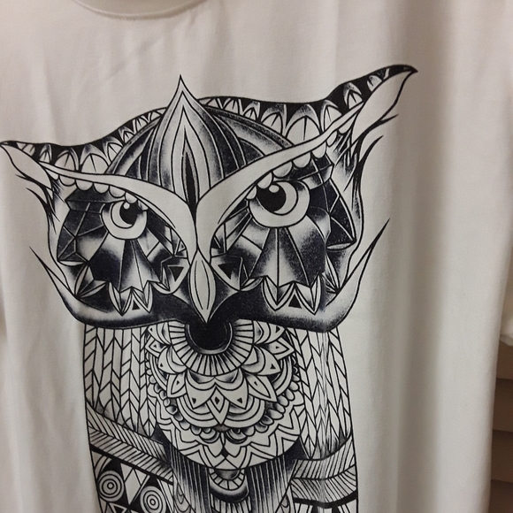 Boho Abstract Owl Tee Shirt M L NWOT - Picture 7 of 7